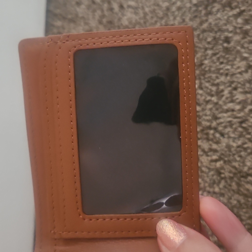 Thread Men's Brown Leather Bifold Wallet - Picture 9 of 10
